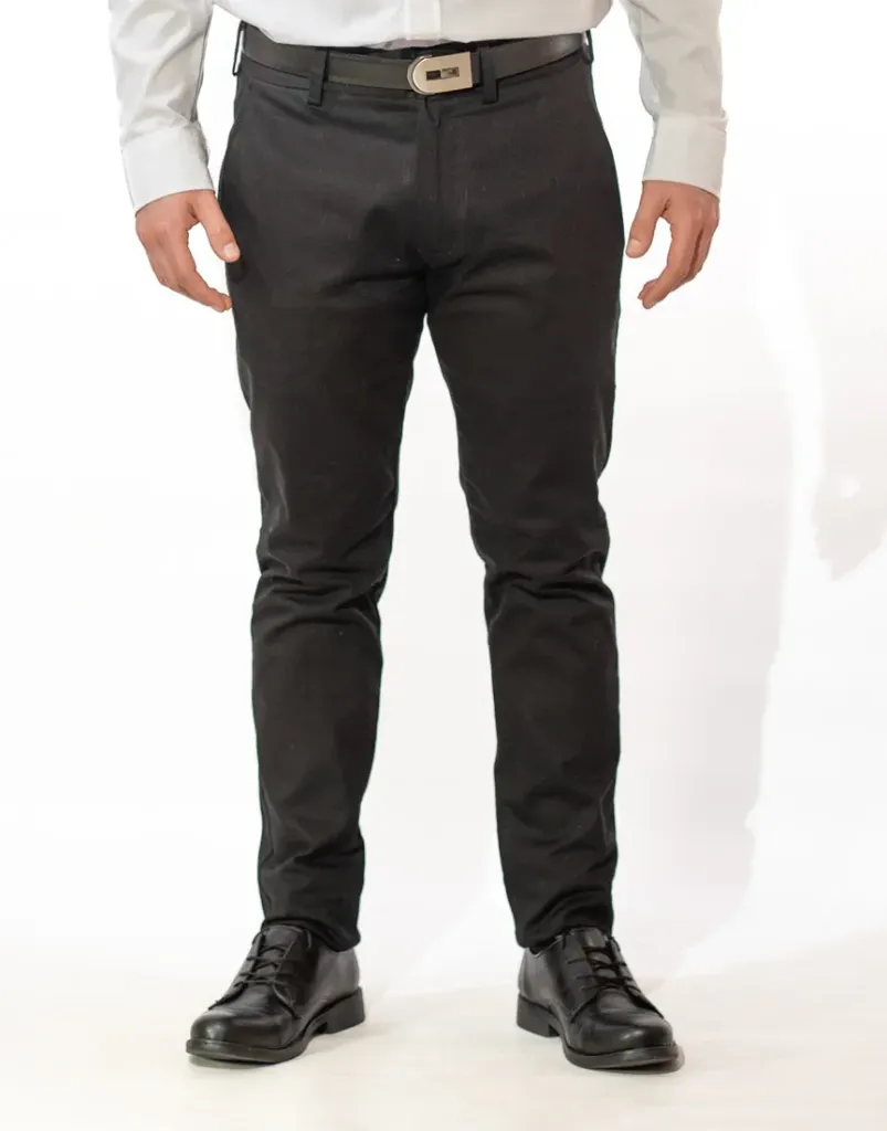 PANTALON CORTE CHINO DE GABARDINA MICROESMERILADA