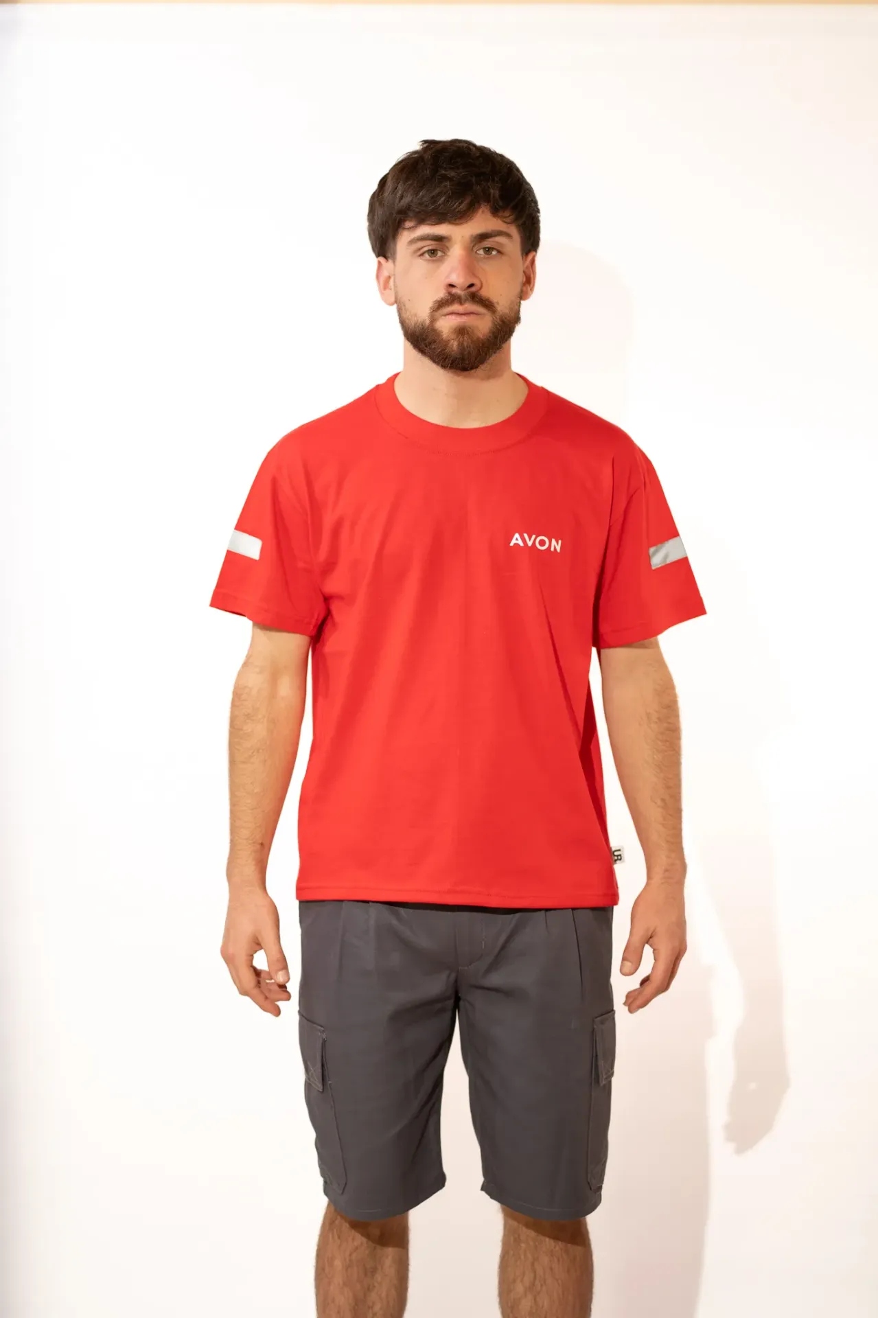 [R8.1] REMERA ALGODÓN MANGAS CORTAS CON REFLECTIVO (Negro)
